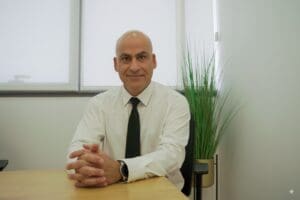 איתן עדשה עורך ונוטריון